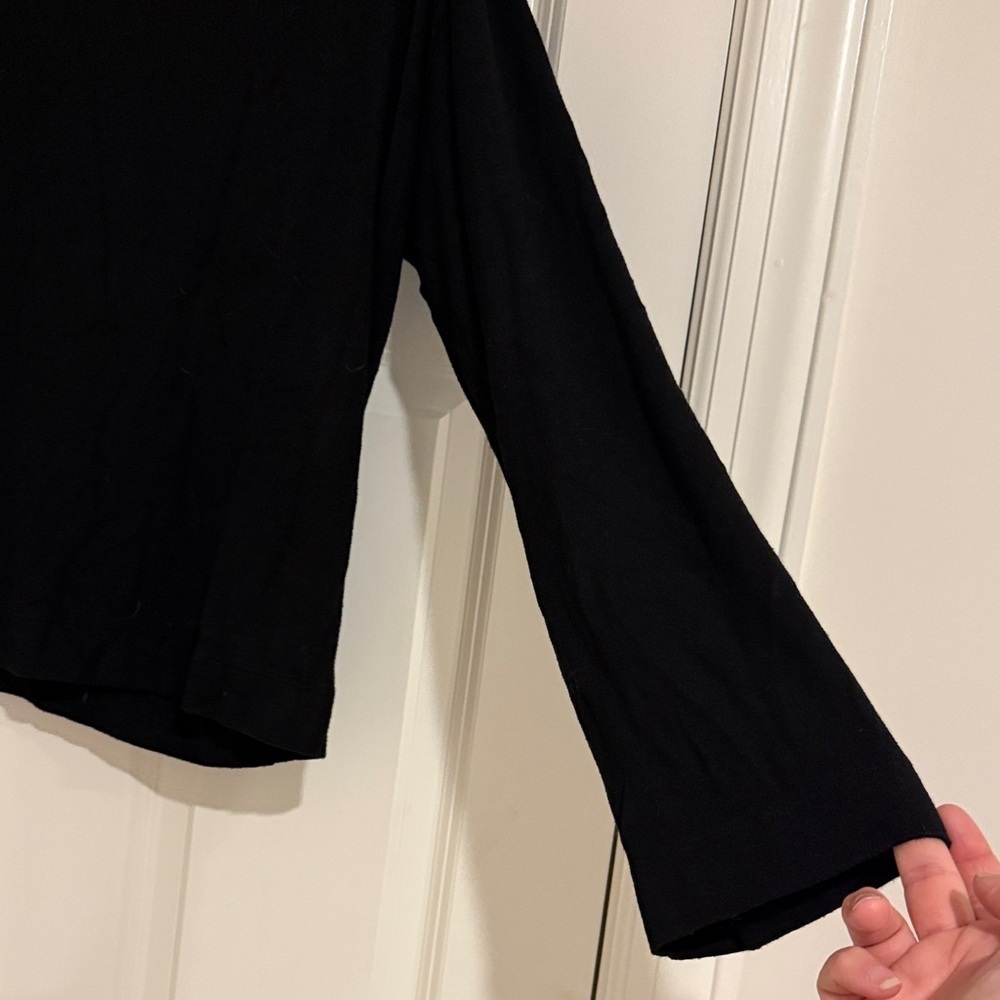 Banana Republic Black Long Sleeve Tee - Picture 2 of 4